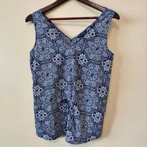 Banana Republic| Chic Navy Blue/White Tank Top w/Waist Tie & Paisley Print Sz XS